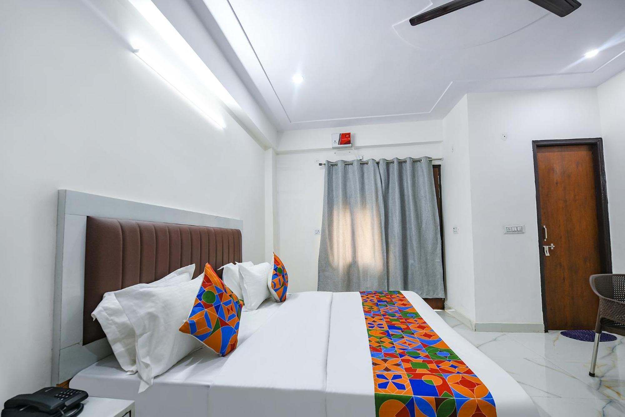 Fabhotel The Yashobhumi Near Yashobhoomi Convention Centre Delhi  Exterior photo