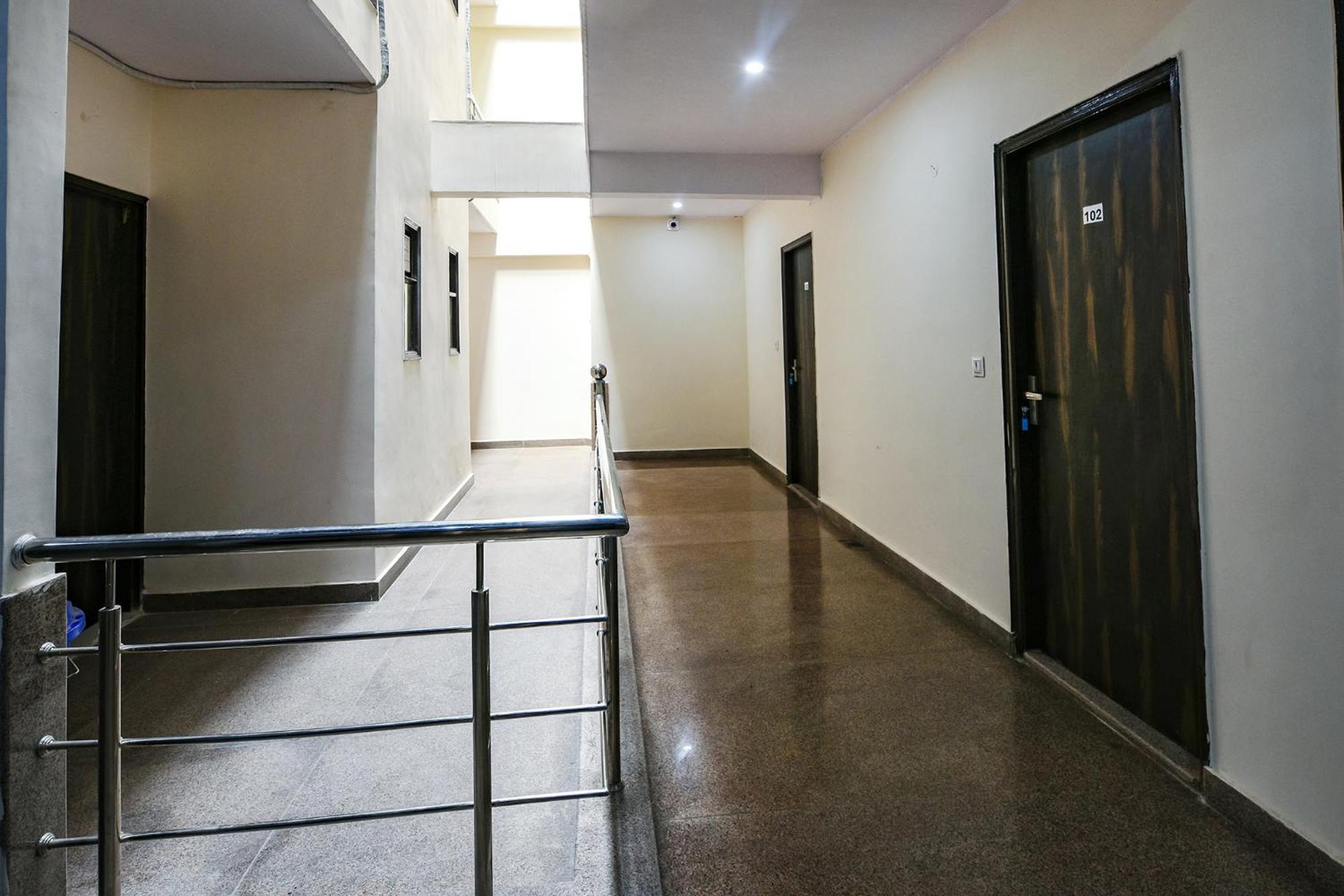 Fabhotel The Yashobhumi Near Yashobhoomi Convention Centre Delhi  Exterior photo